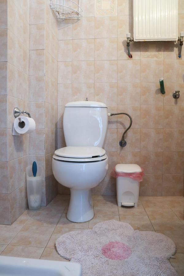 Pepi'S Studio Apartment アレクサンドルポリス エクステリア 写真